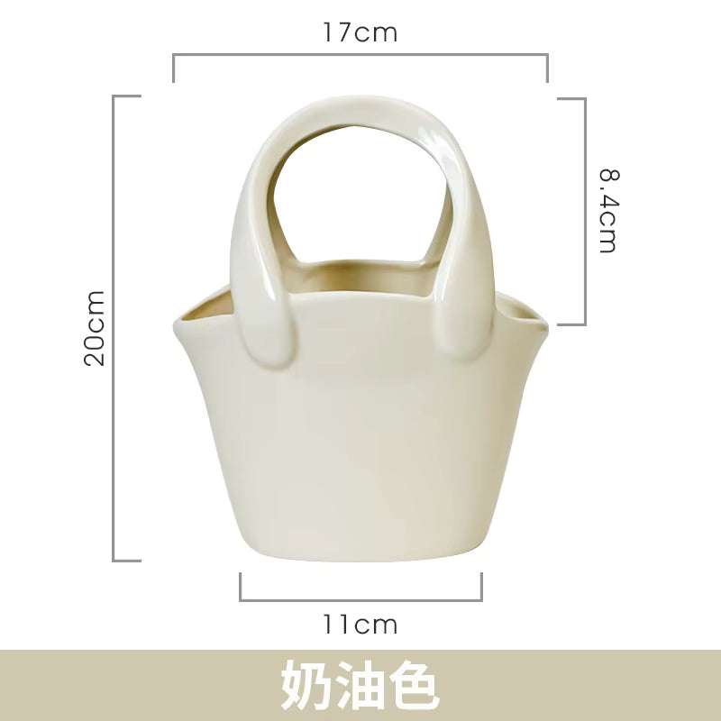 დეკორატიული ლარნაკი - კრამიკის ლარნაკი