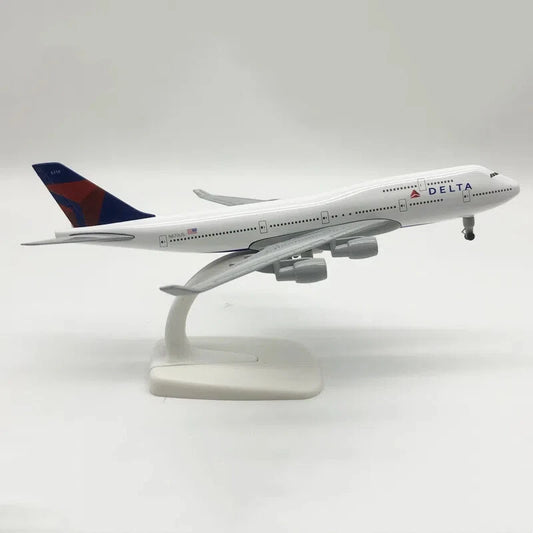 Metal airplane model Boeing 747 Delta Air Lines