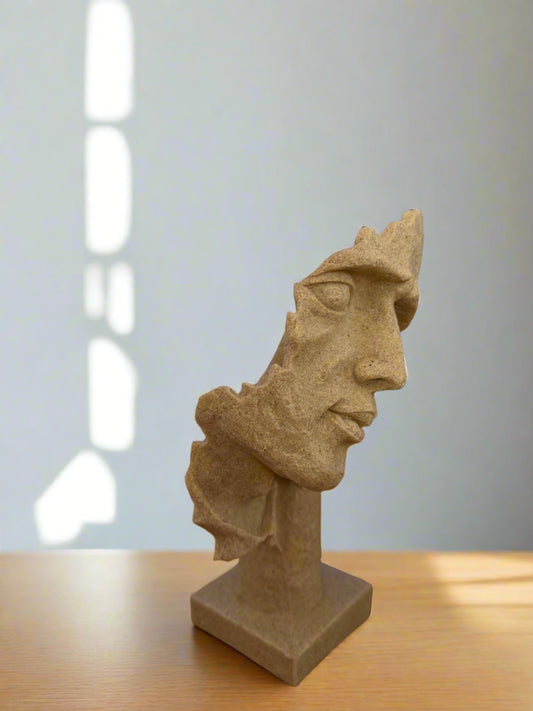 სტატუეტკა - ჩაფიქრებული კაცი