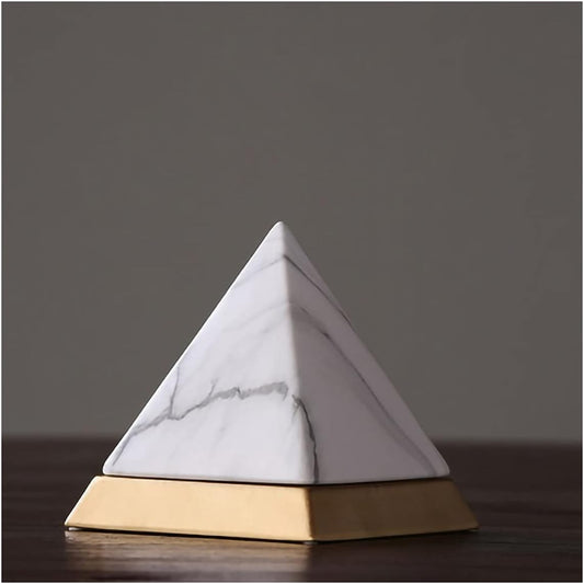 Decorative pyramid