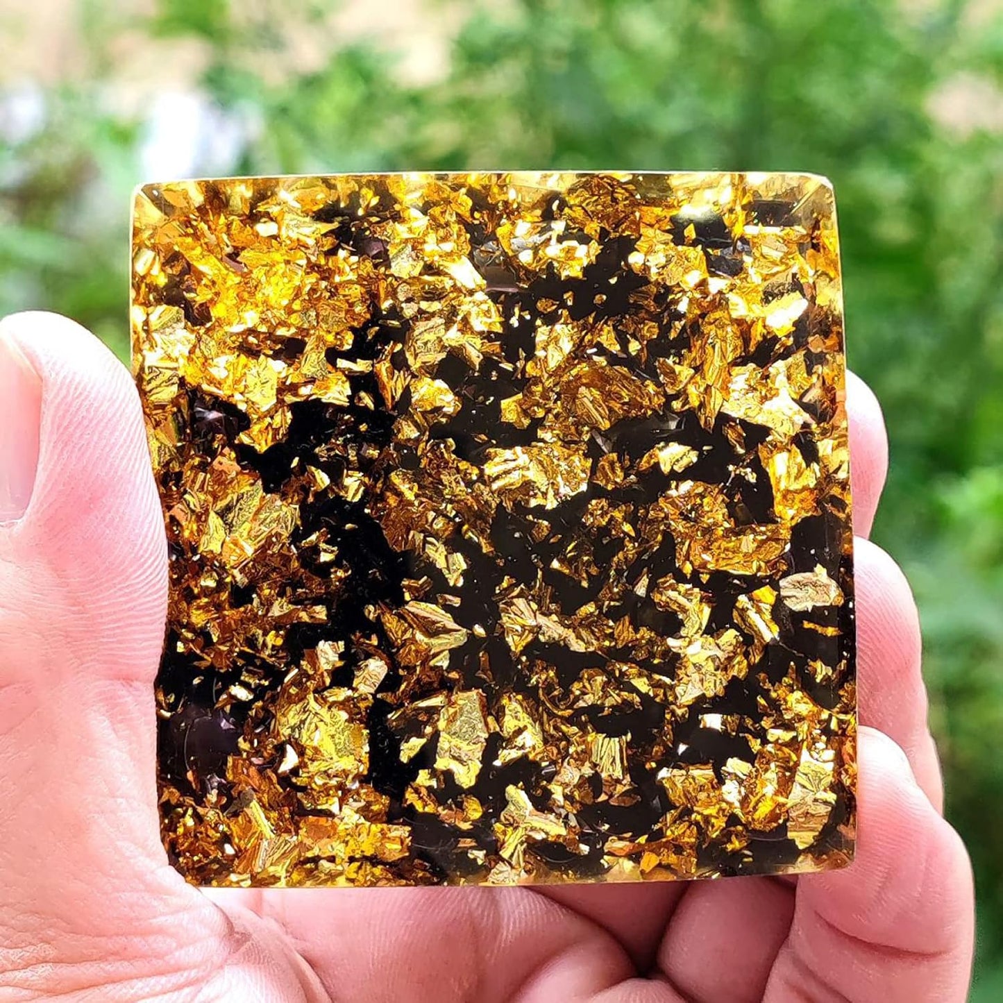 ენერგეტიკული პირამიდა - ლაპის ლაზულით