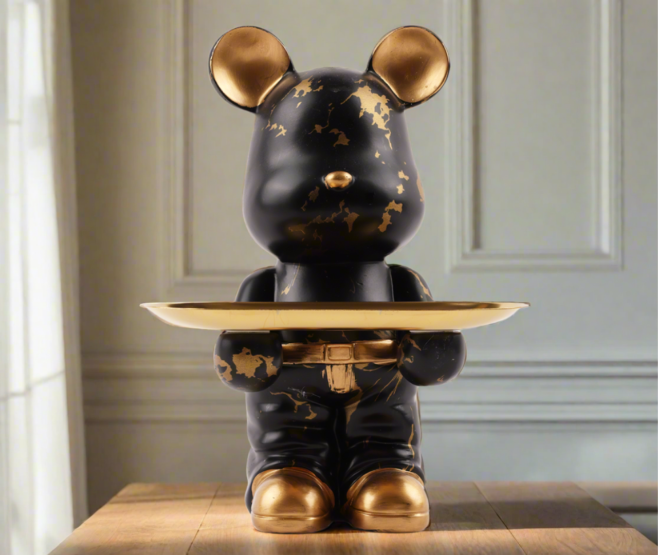 Bear figurine platter