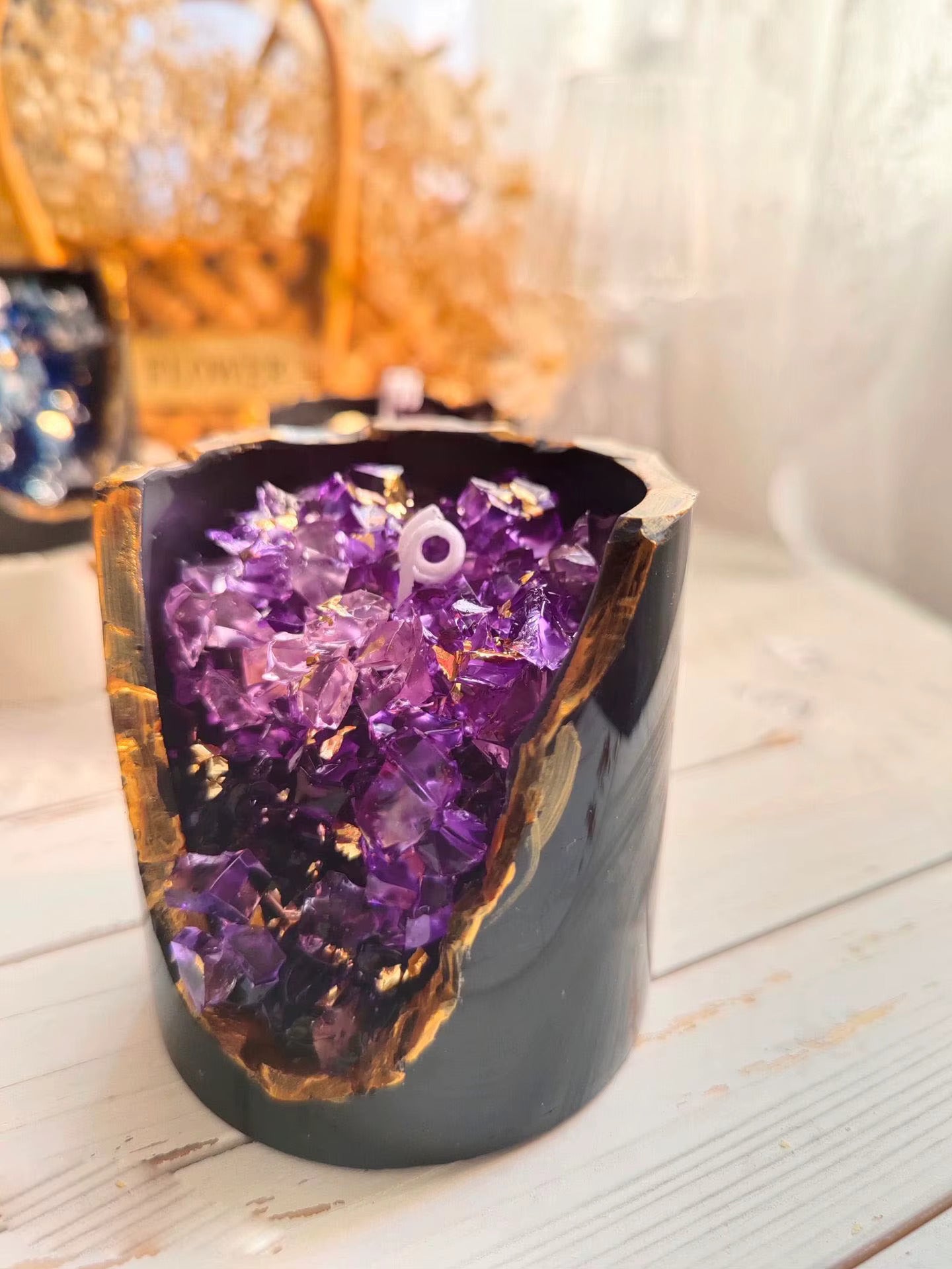 დეკორატიული სანთლები - საჩუქრები ქალისთვის