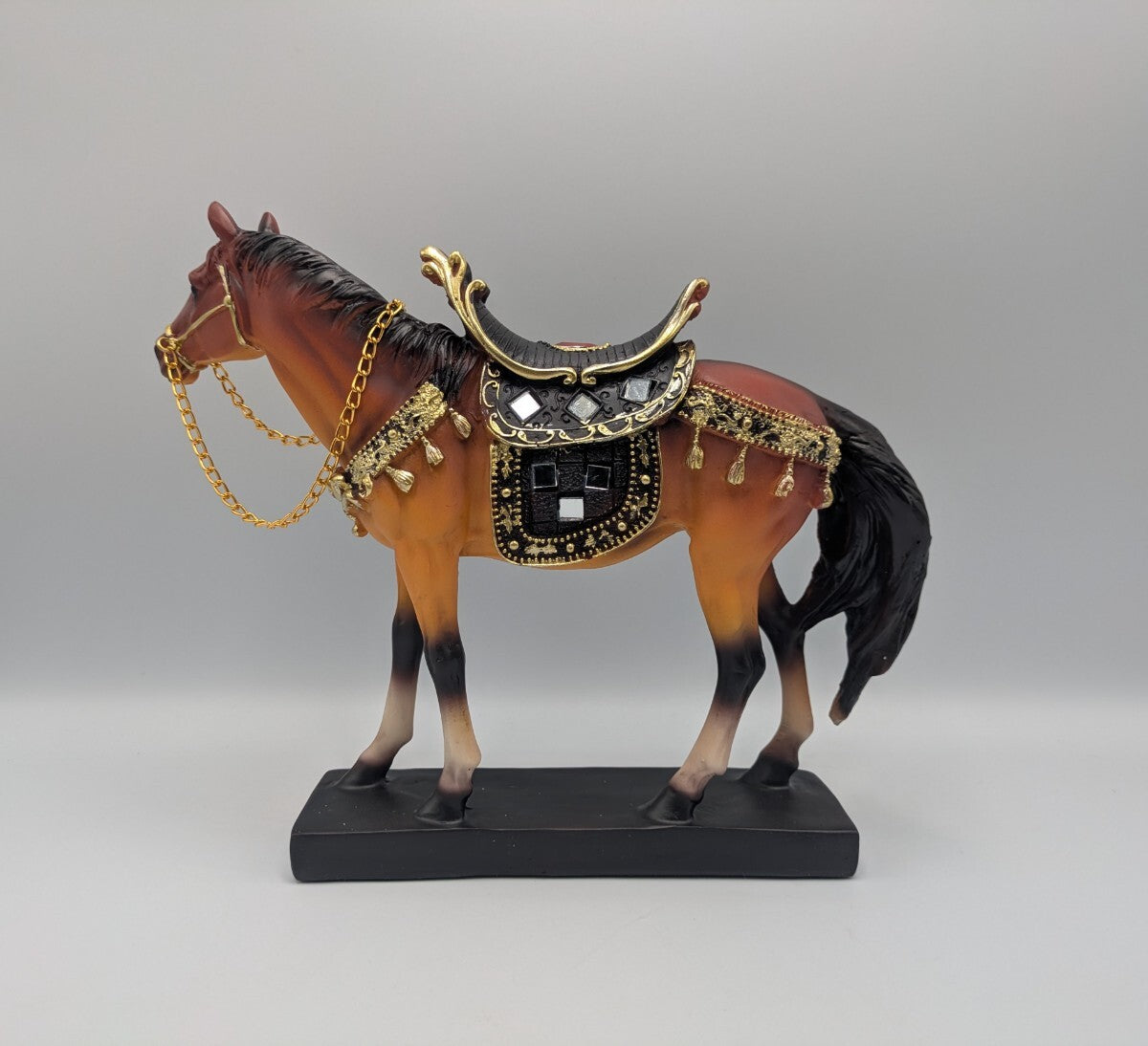 დეკორატიული ცხენი